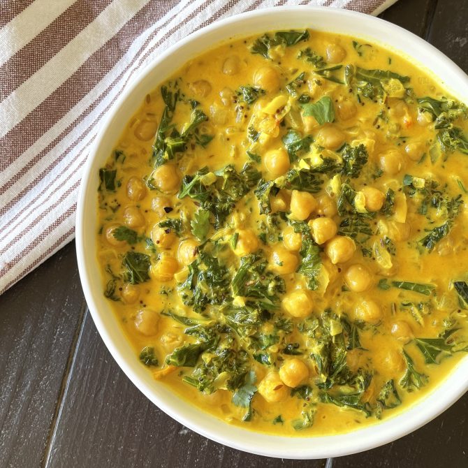 Kale & Chickpea Curry